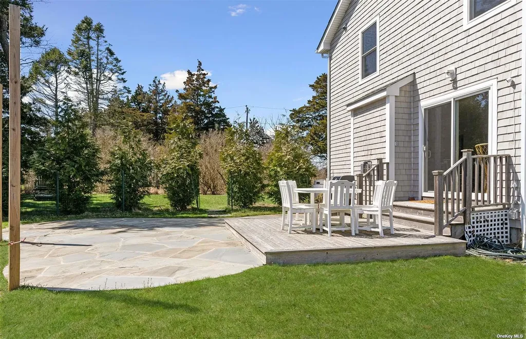 355 Midway Road Southold NY 11971