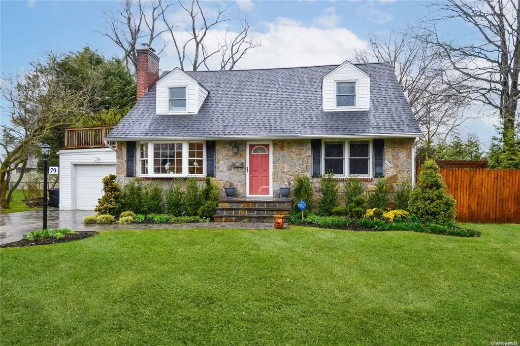 79 Parkway Drive Westbury NY 11590