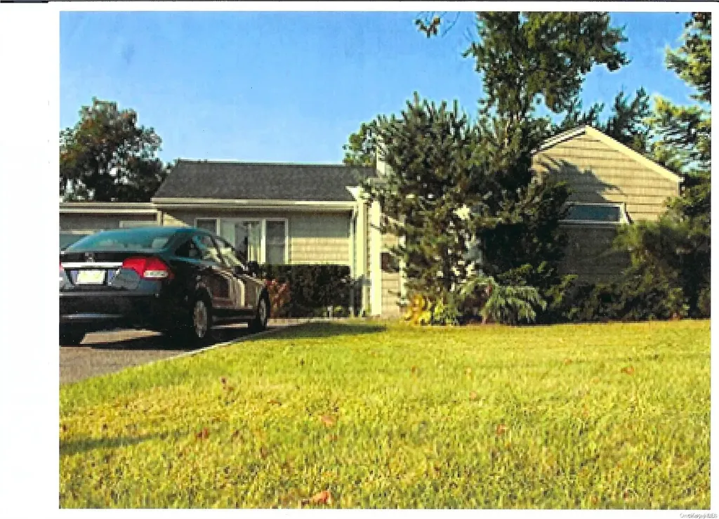 1554 Jerusalem Avenue Merrick NY 11566