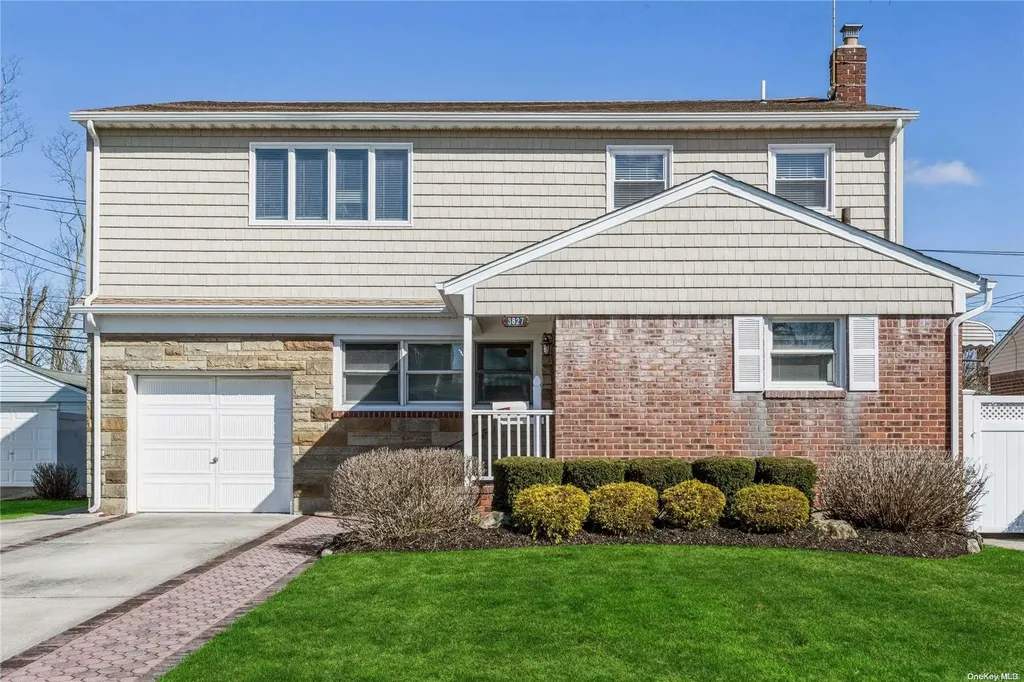 3827 Hahn Avenue Bethpage NY 11714