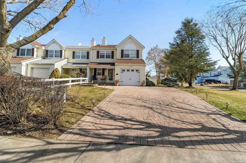 72 Beech Street Central Islip NY 11722