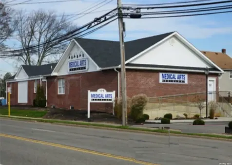 179 Little East Neck Road Babylon NY 11702