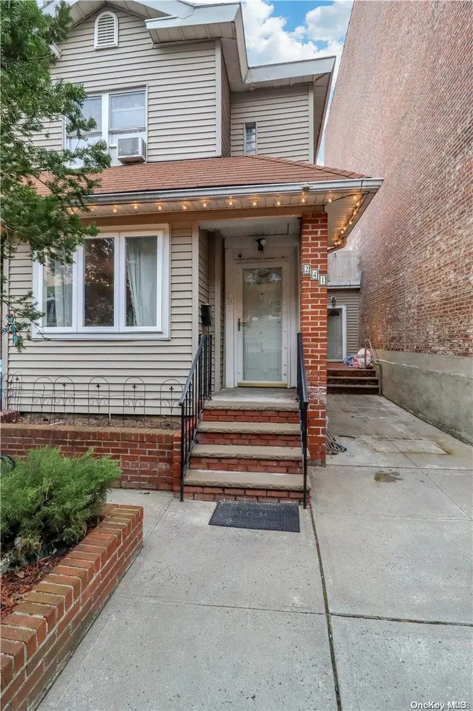 241 55th Street Brooklyn NY 11220