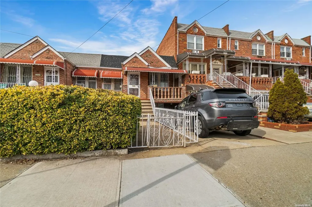 202 E 59th Street Brooklyn NY 11203