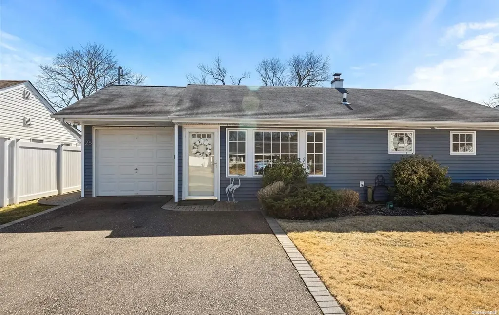 25 N Millpage Drive Bethpage NY 11714