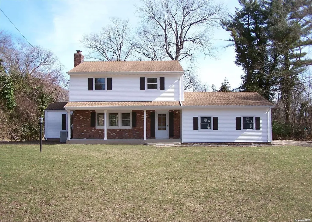 37 William Penn Drive Stony Brook NY 11790
