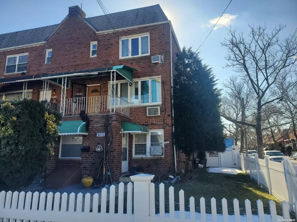 3072 Avenue X Brooklyn NY 11235