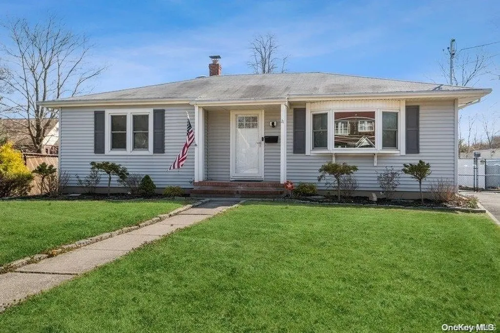 21 Duryea Street Riverhead NY 11901