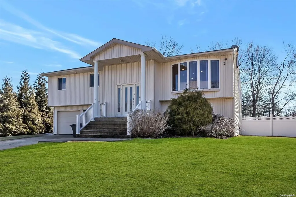 16 Bethal Lane Commack NY 11725