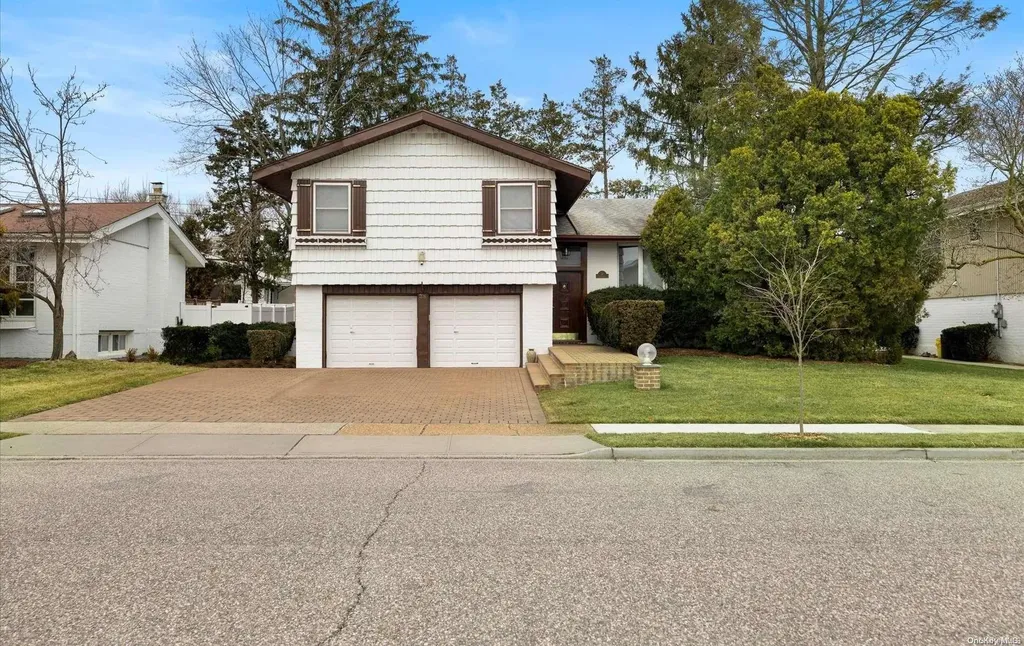 38 Flower Lane Jericho NY 11753
