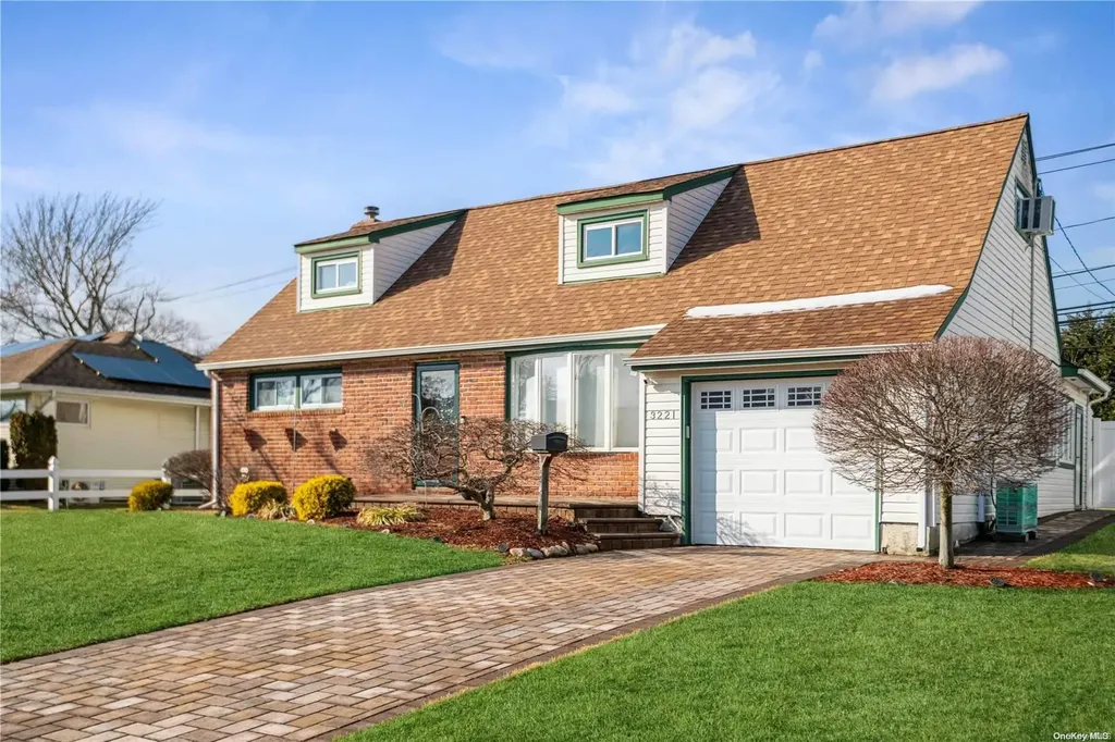 3221 Harvest Road Wantagh NY 11793