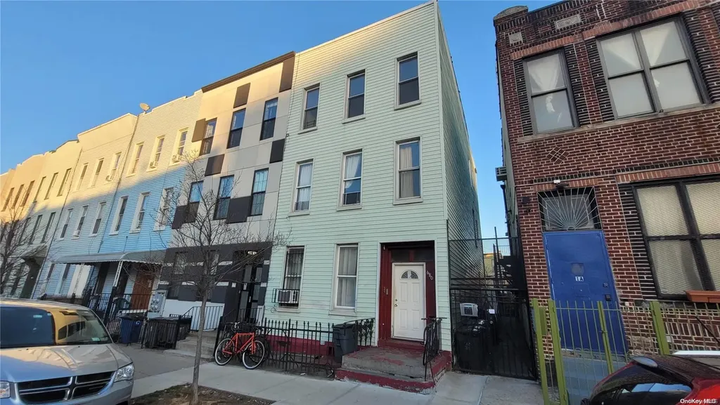 680 Hart Street Brooklyn NY 11221