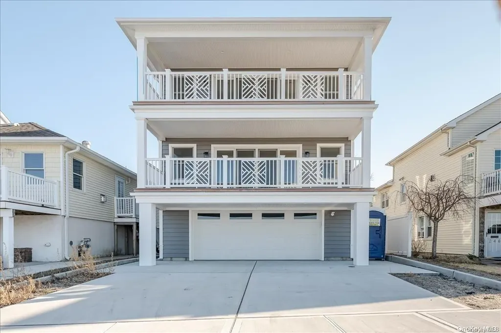 242 W Bay Drive Long Beach NY 11561