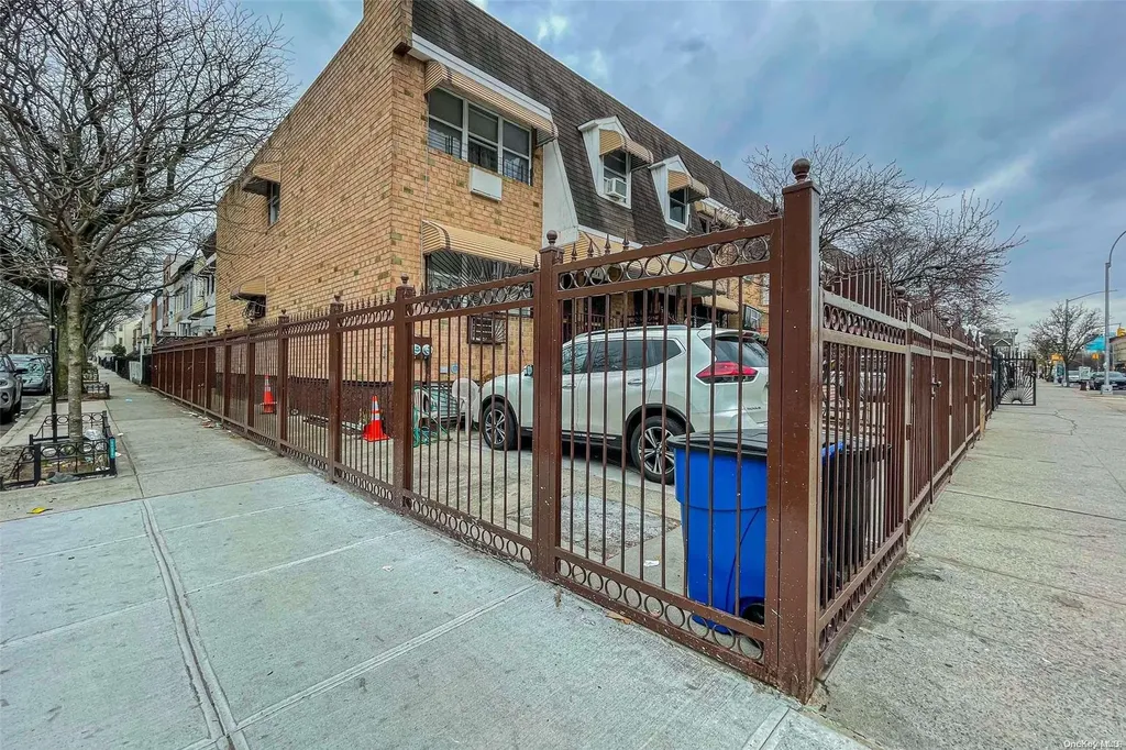 550 Central Avenue Brooklyn NY 11221