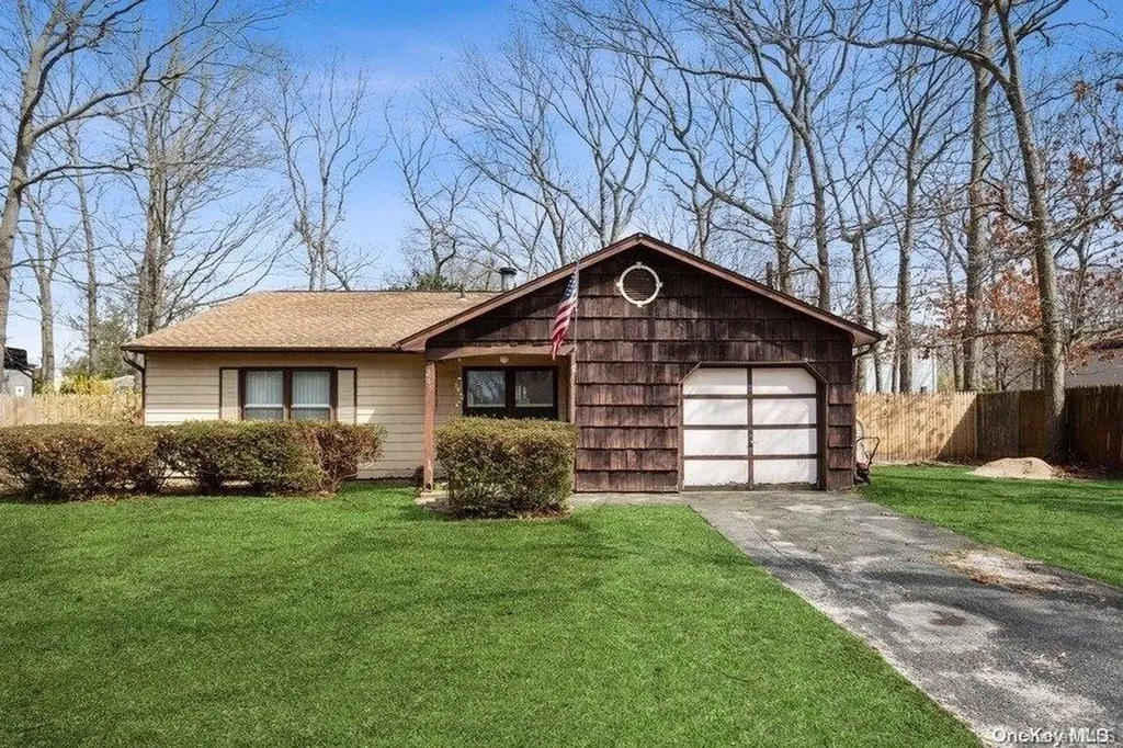 265 Dare Road Selden NY 11784