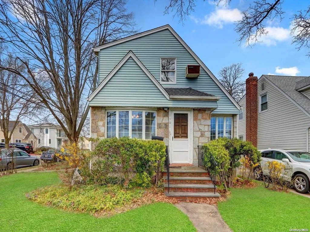 1101 Hillside Avenue New Hyde Park NY 11040