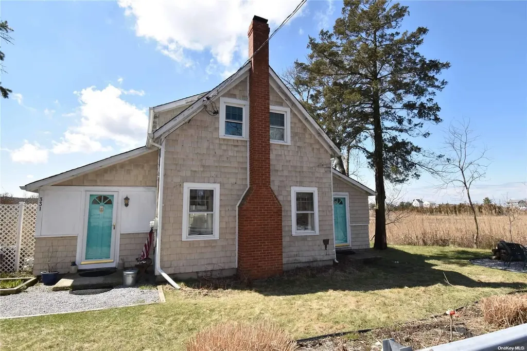 331 Sound Road Wading River NY 11792