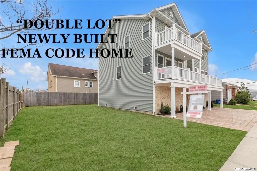 318 E Bay Drive Long Beach NY 11561