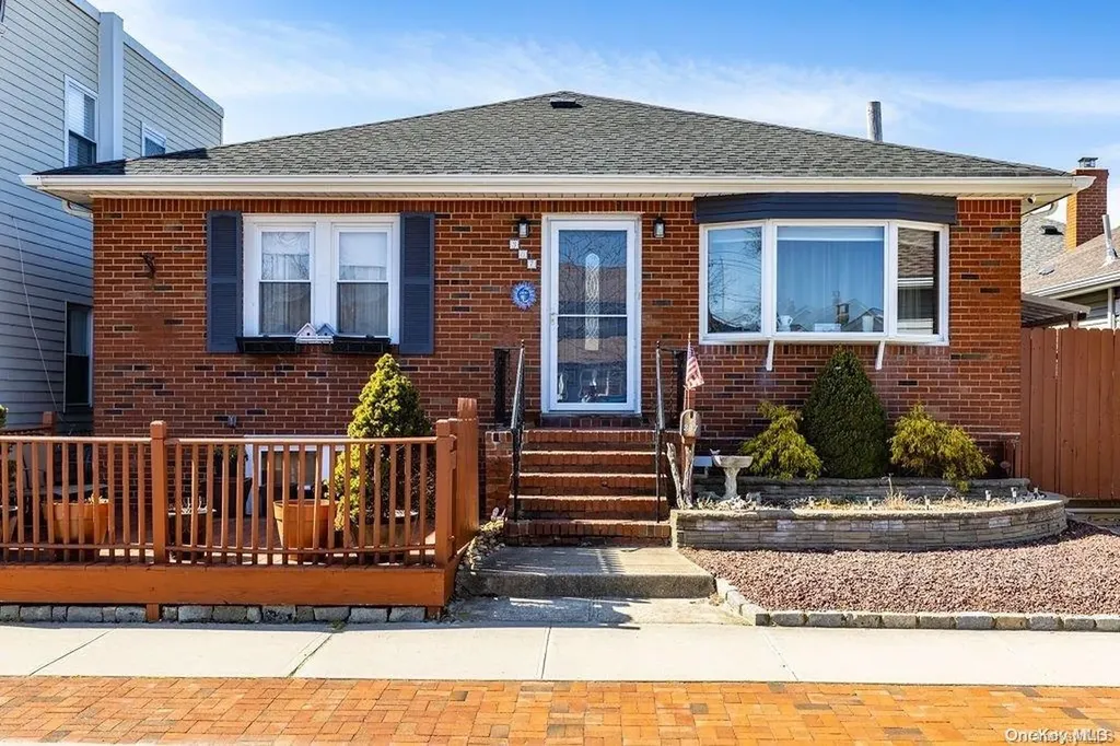 307 Grand Boulevard Long Beach NY 11561