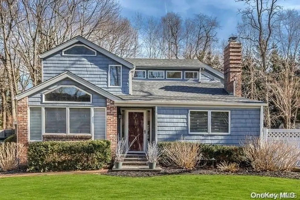 142 Vineyard Road Huntington NY 11743