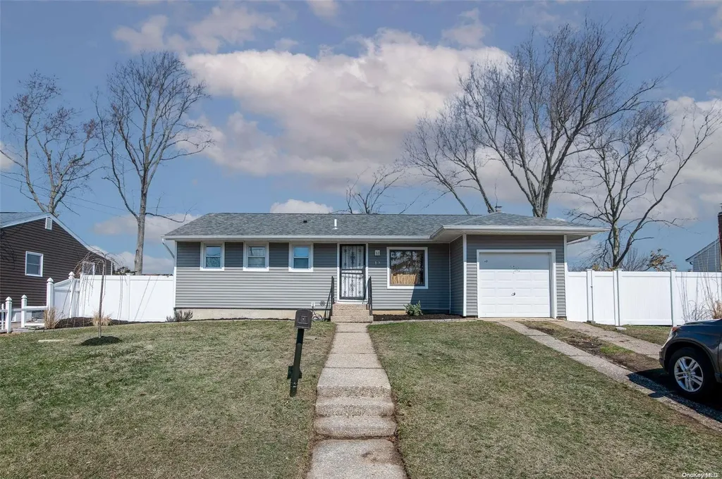 19 E Elm Street Central Islip NY 11722