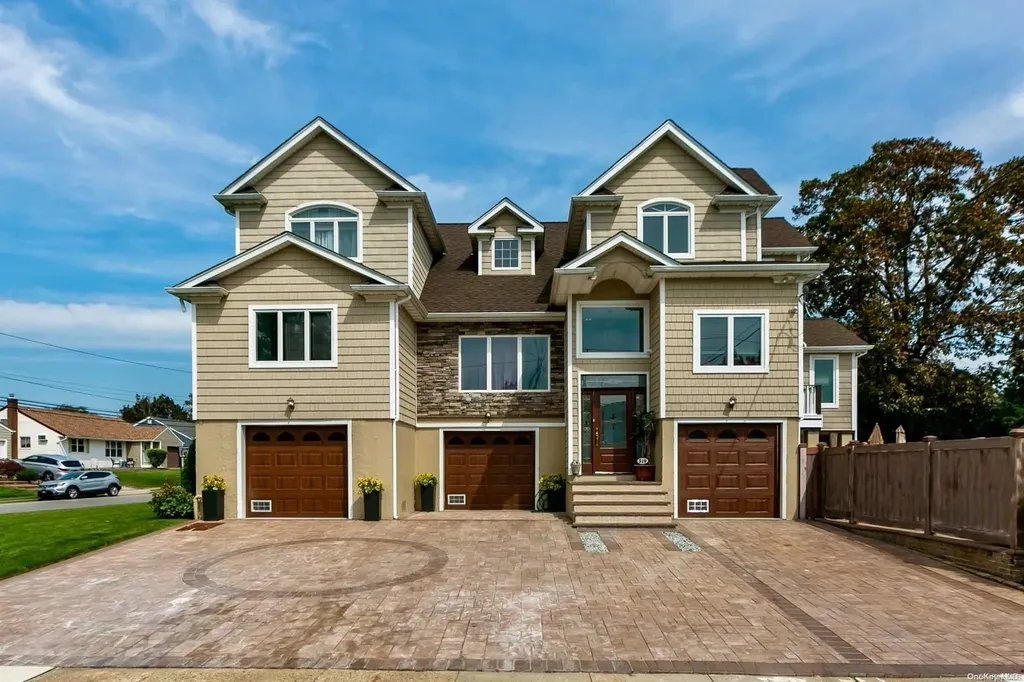 519 Derby Drive S Oceanside NY 11572