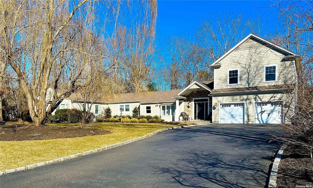 63 Florence Drive Manorville NY 11949