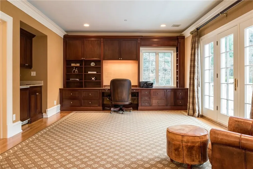 7 Fox Run Purchase NY 10577