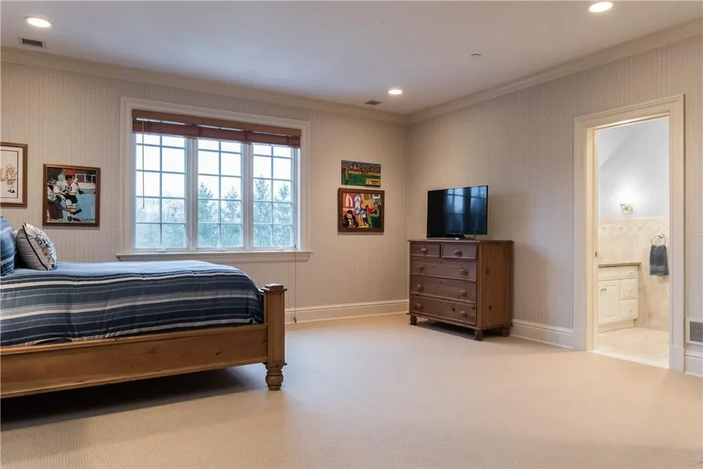 7 Fox Run Purchase NY 10577
