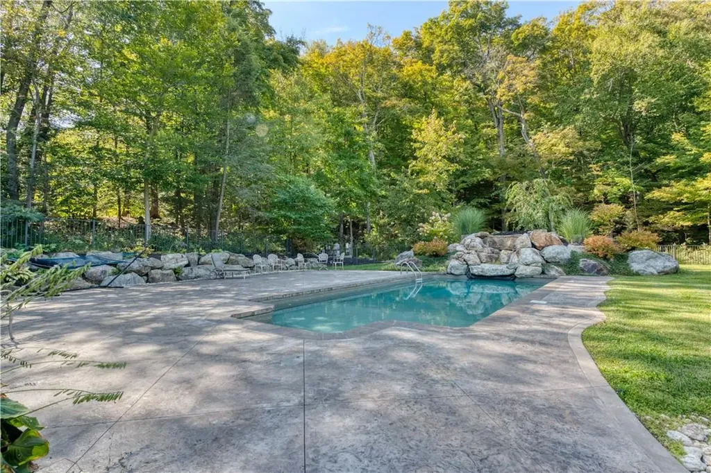 424 Buttermilk Falls Road Warwick NY 10990