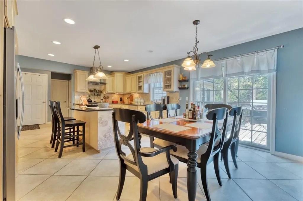 157 Schweizer Lane Bardonia NY 10954