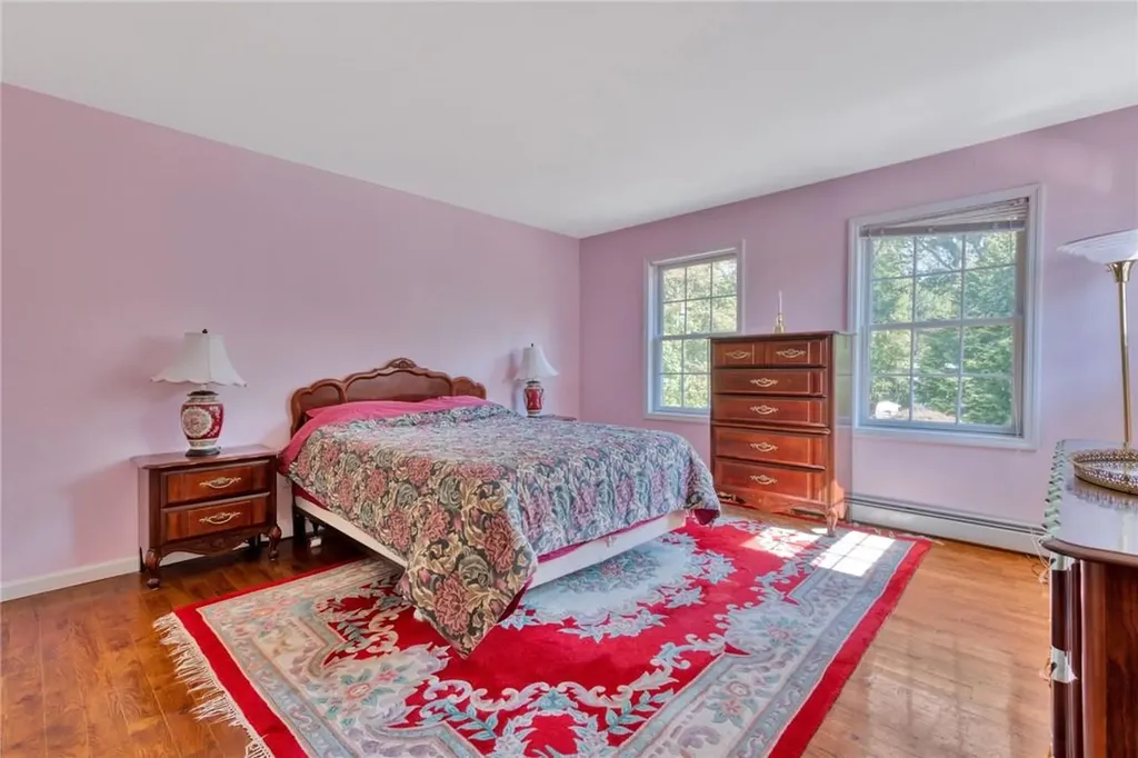 157 Schweizer Lane Bardonia NY 10954