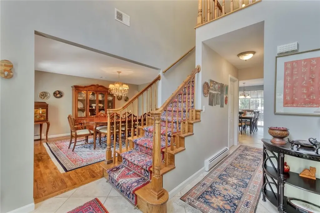 157 Schweizer Lane Bardonia NY 10954