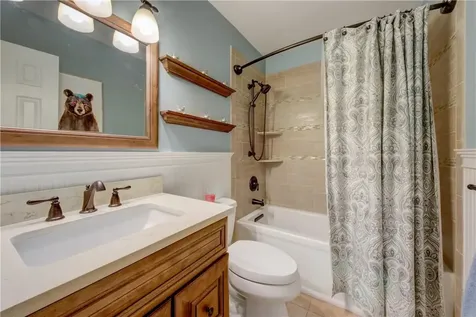 35 Milford Lane Suffern NY 10901