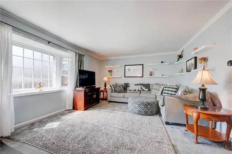 35 Milford Lane Suffern NY 10901