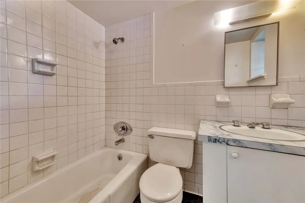24 River Road Nyack NY 10960