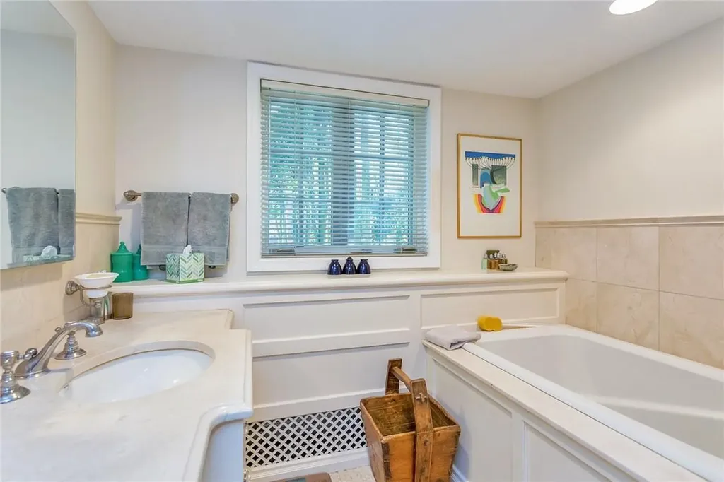 88 River Road Nyack NY 10960