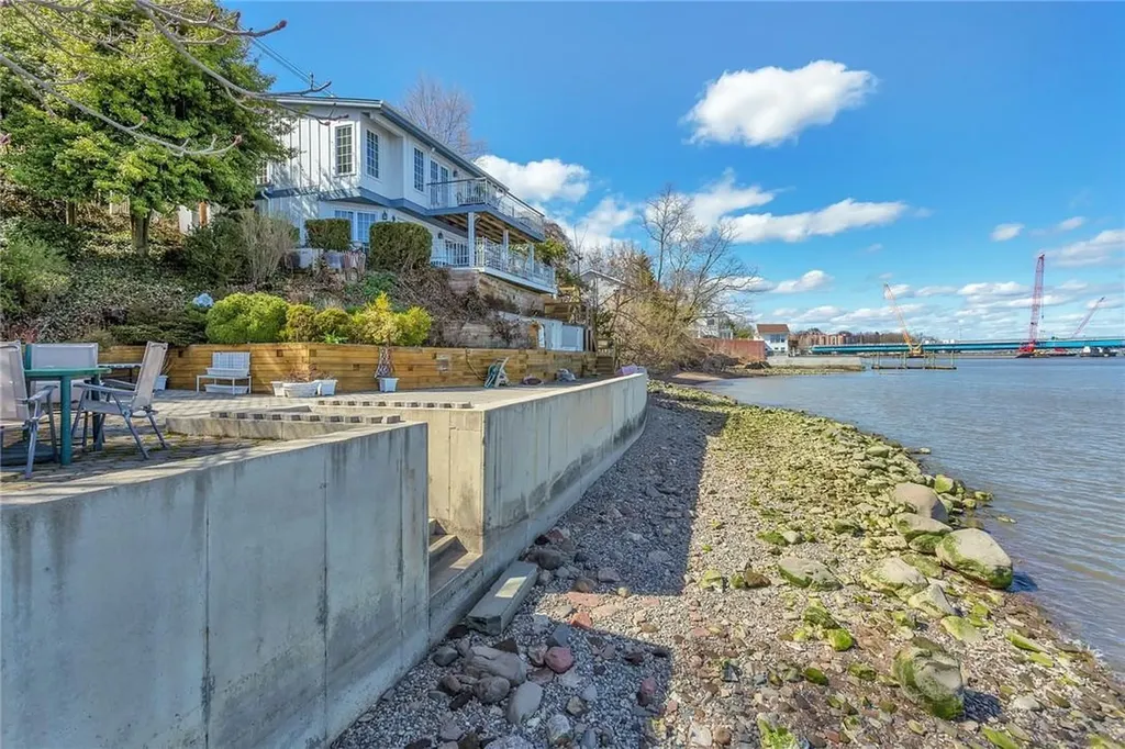 88 River Road Nyack NY 10960
