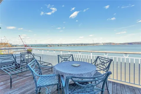 88 River Road Nyack NY 10960