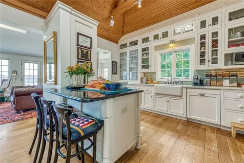 88 River Road Nyack NY 10960