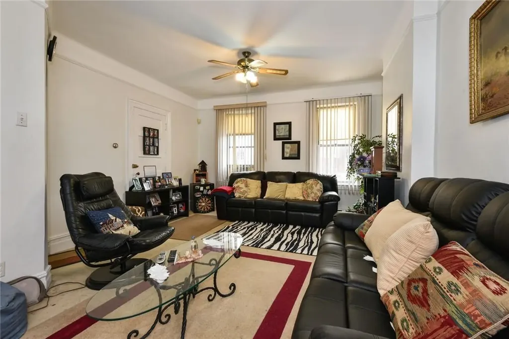 29 Hyatt Avenue Yonkers NY 10704