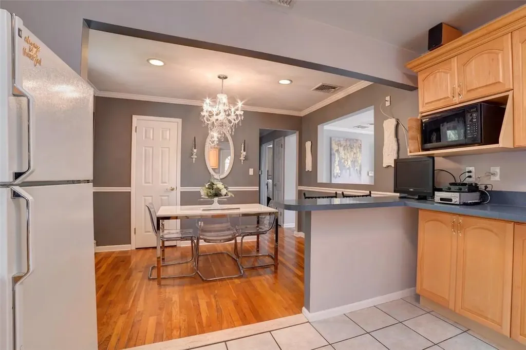 17 Maplewood Boulevard Suffern NY 10901