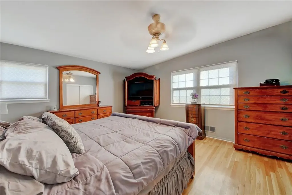 61 Lonergan Drive Suffern NY 10901
