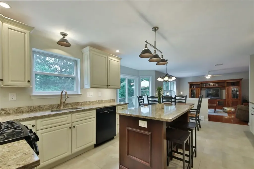 14 Seals Drive Monroe NY 10950