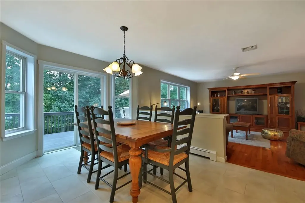 14 Seals Drive Monroe NY 10950