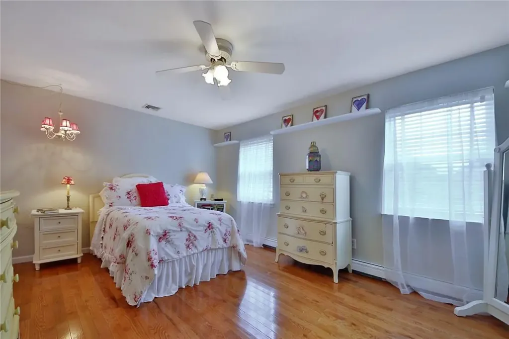 14 Seals Drive Monroe NY 10950