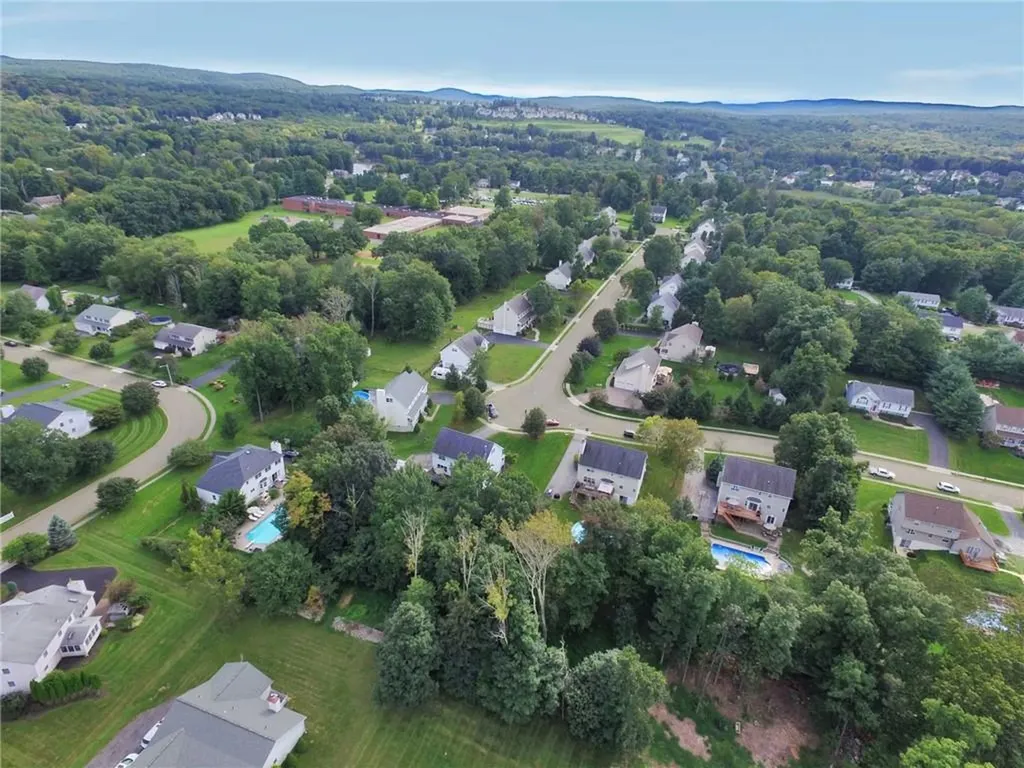 14 Seals Drive Monroe NY 10950