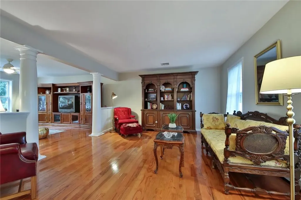 14 Seals Drive Monroe NY 10950