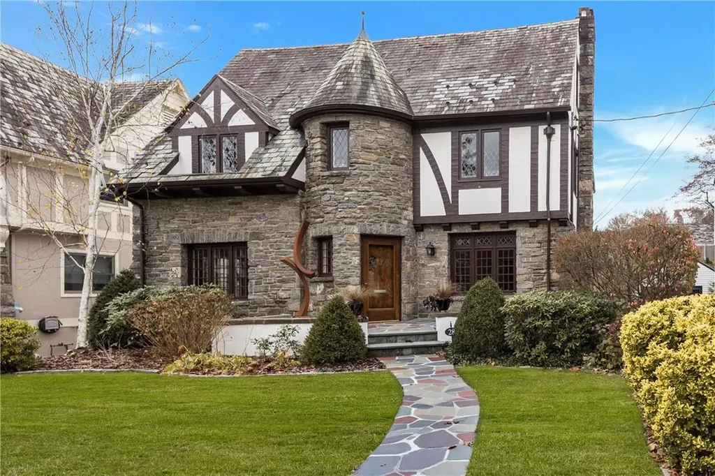 28 Raynor Avenue Mount Vernon NY 10552