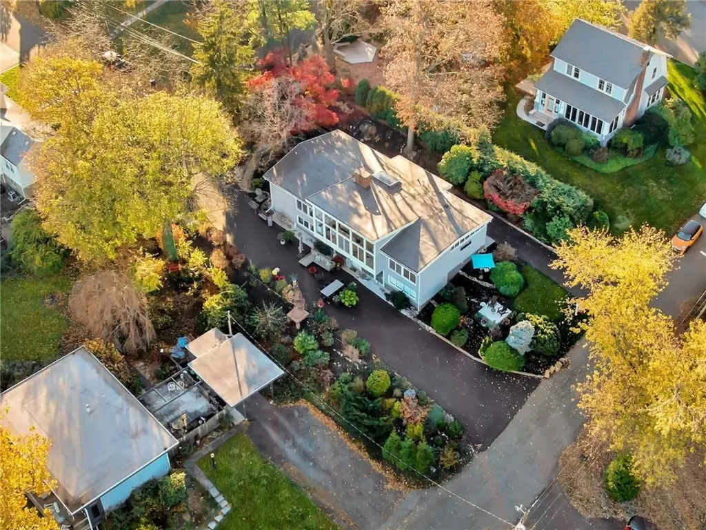 9 Edgewater Lane Nyack NY 10960